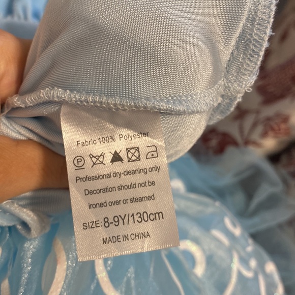 Cinderella dress size 8/9. Kids excellent condition - Picture 5 of 7